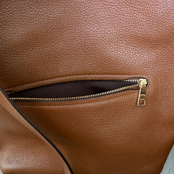 Coach Val Duffle Shoulder Bag Redwood Brown w Gold Pebbled Leather EUC - Picture 15 of 16